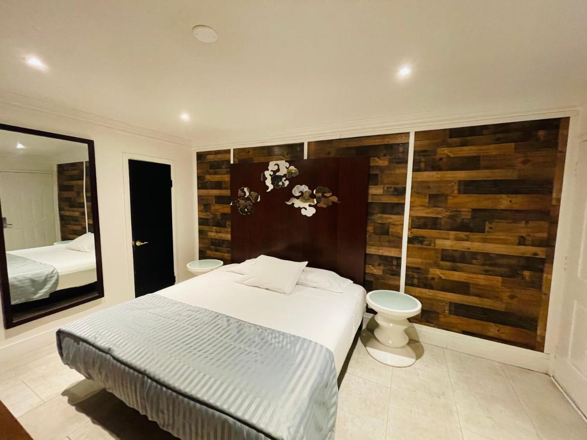 Casa Blanca Inn & Suites Whittier Zewnętrze zdjęcie