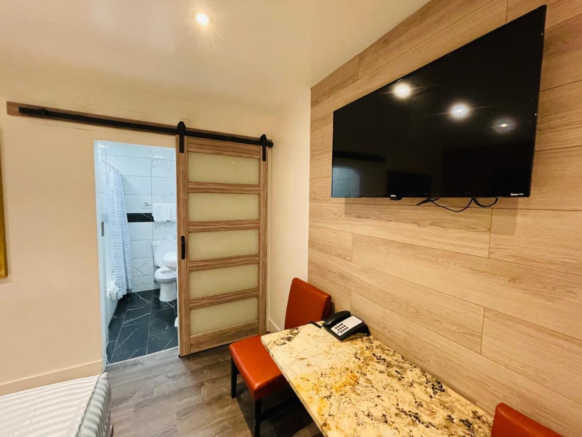 Casa Blanca Inn & Suites Whittier Zewnętrze zdjęcie