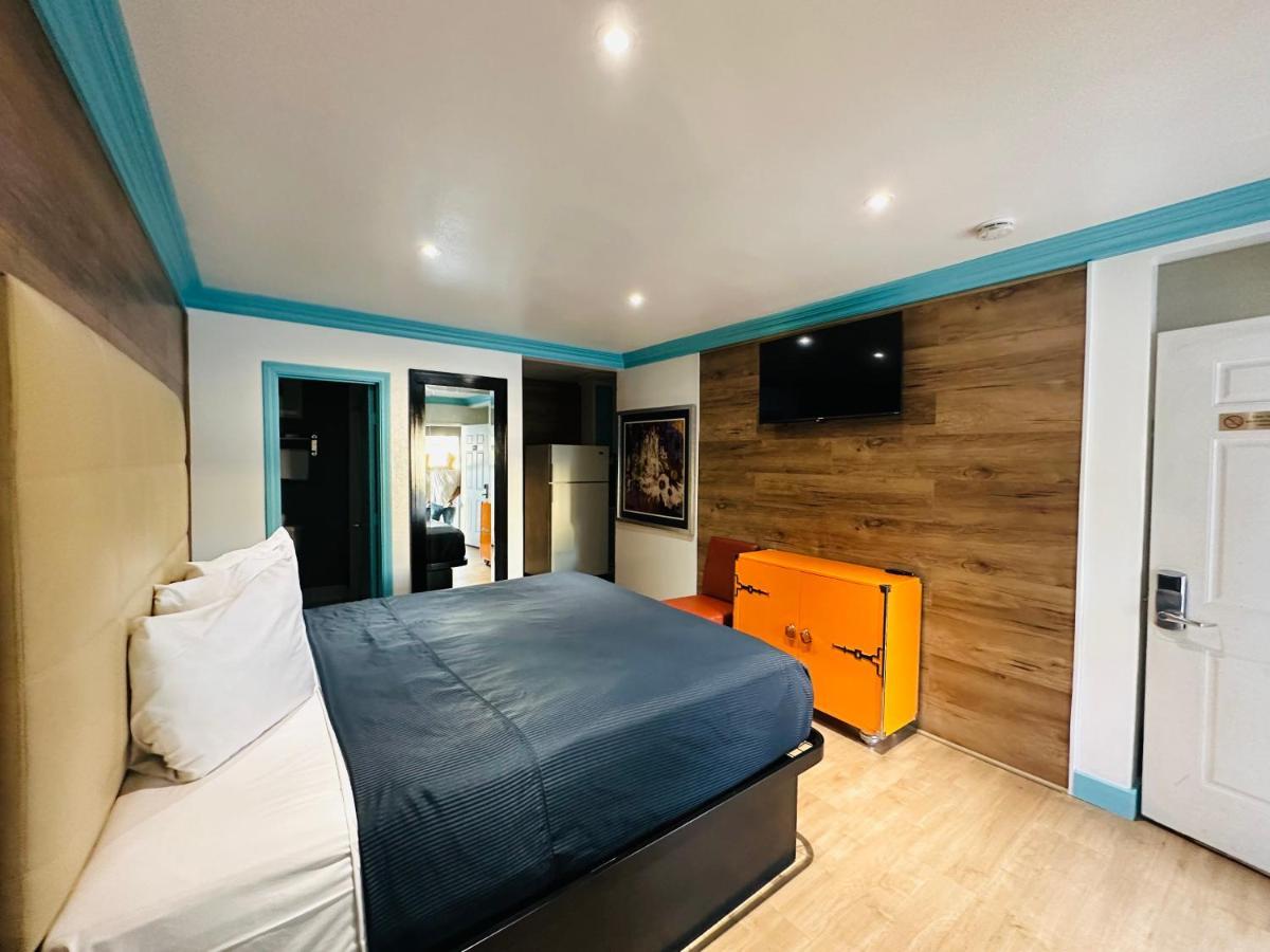 Casa Blanca Inn & Suites Whittier Zewnętrze zdjęcie