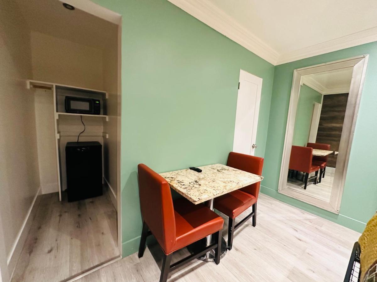 Casa Blanca Inn & Suites Whittier Zewnętrze zdjęcie