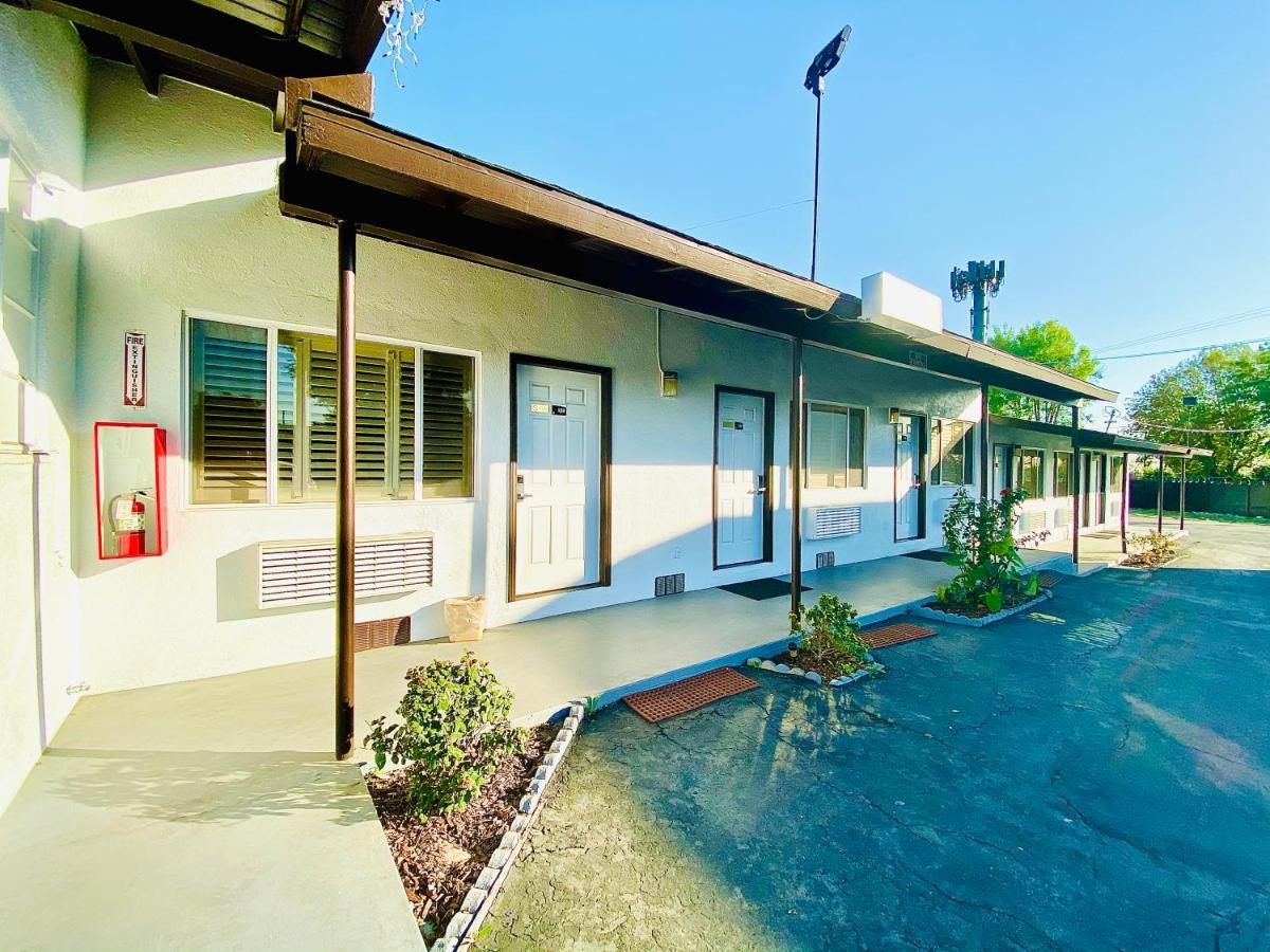Casa Blanca Inn & Suites Whittier Zewnętrze zdjęcie